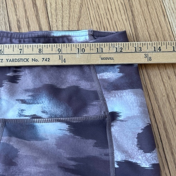 Reebok Womens 7/8 High Rise Leggings Brown/White Camo Small - Picture 6 of 8